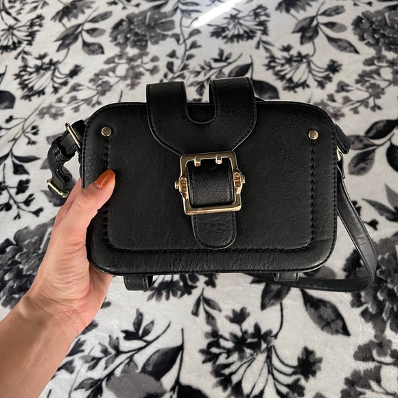 Small Black Shoulder Purse - Picture 2 of 3